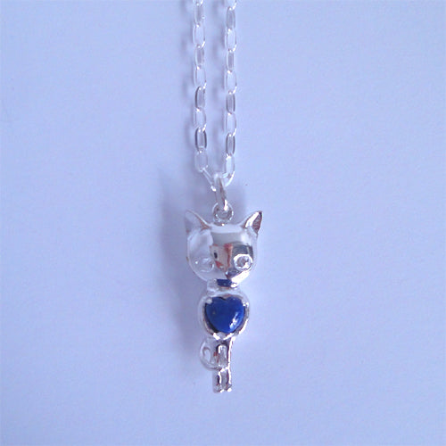 Blue World Silver Accessory Lapis Necklace (Heart)