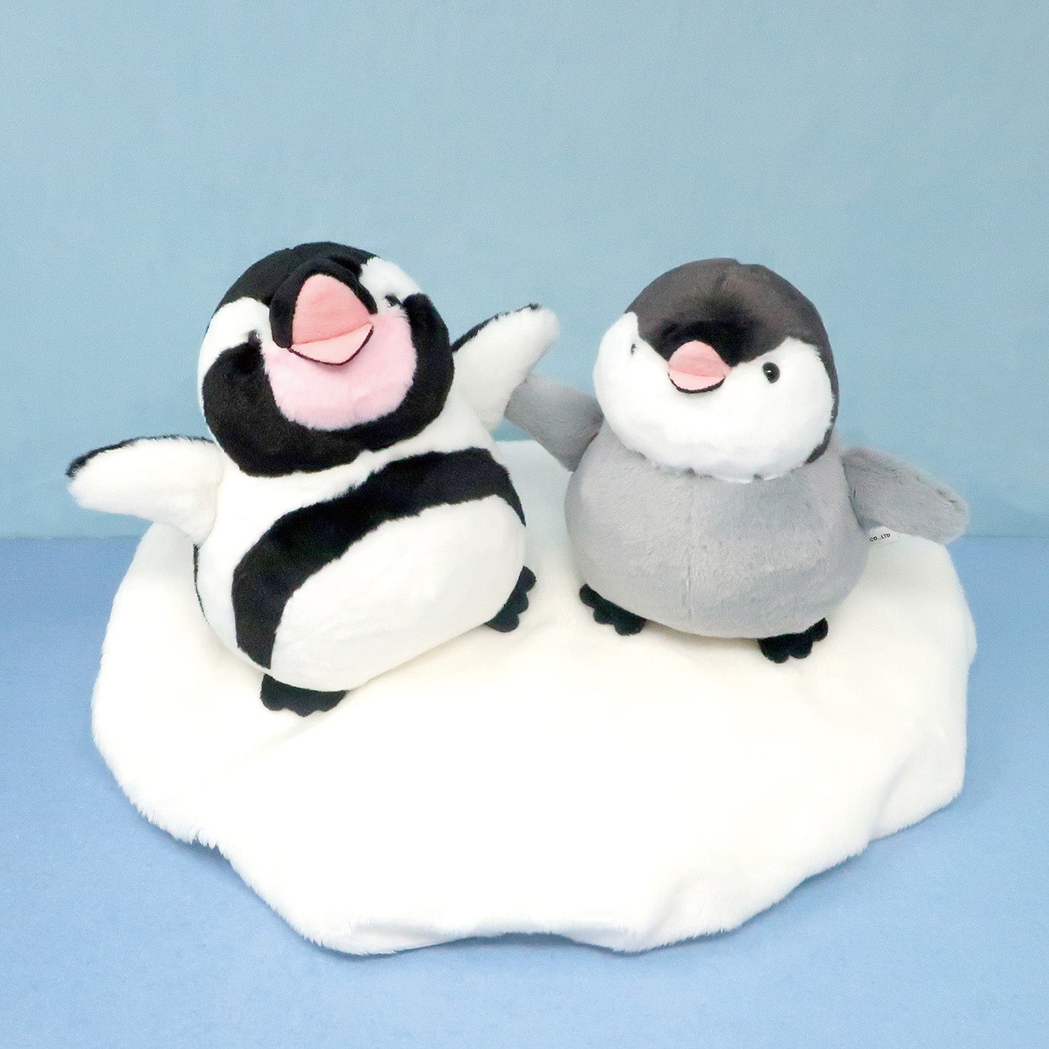 おこぷん ペンギン ぬいぐるみ【全2種】 – nipopo