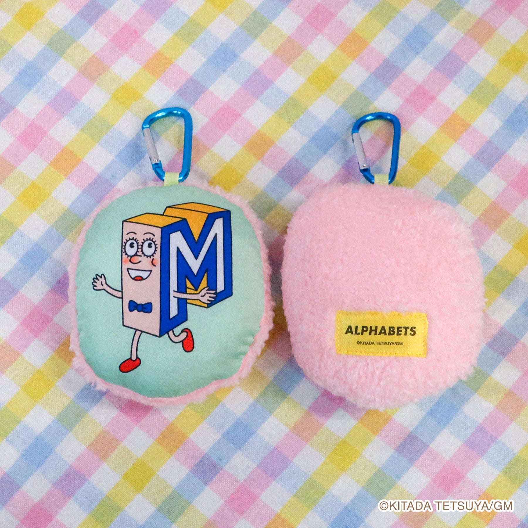 ALPHABETS（アルファベッツ） ふわふわキーホルダー【全12種】 – nipopo