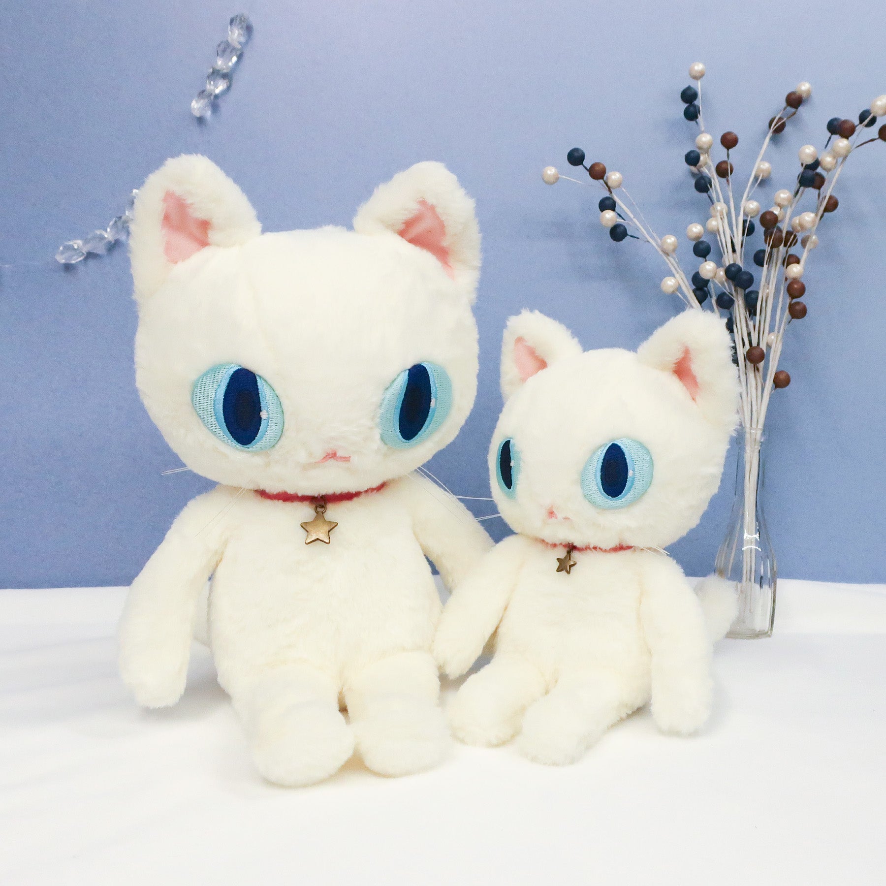 猫】ブルー・ワールド ぬいぐるみM【全3種】 – nipopo