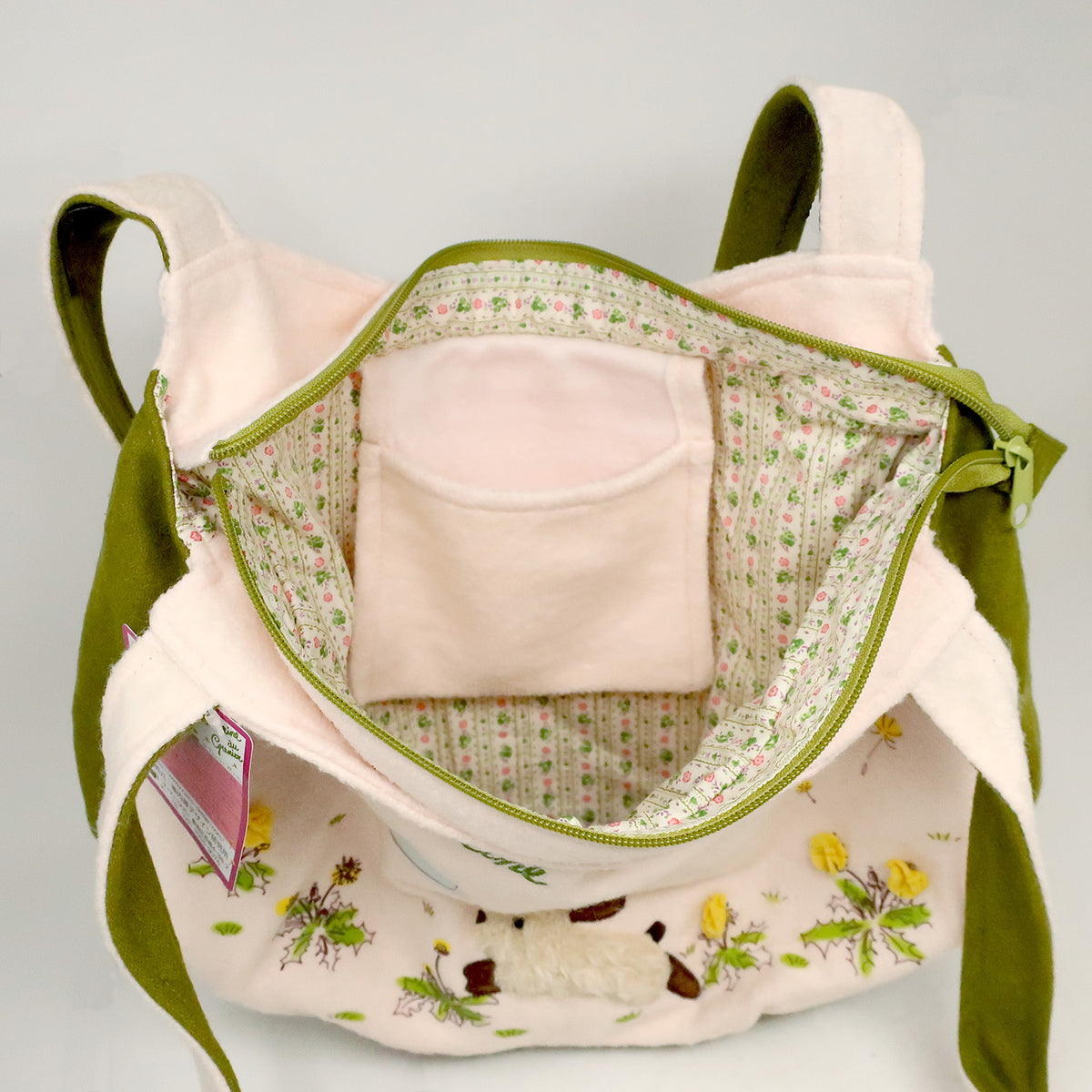 Makolin the Rabbit Shoulder Bag (Green/Pink)