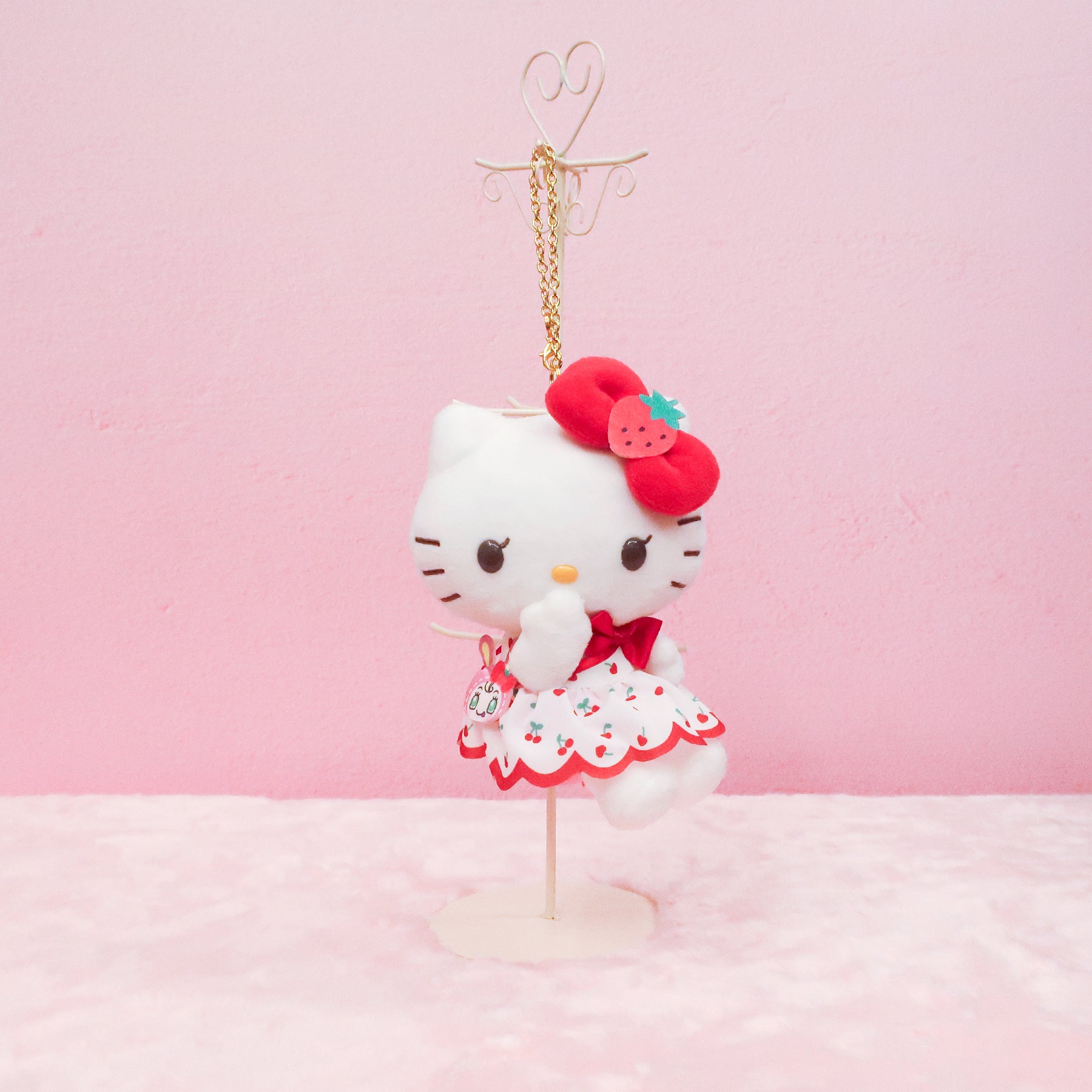 Mezzo Piano × Hello Kitty ぬいぐるみマスコット【全2種】 – nipopo