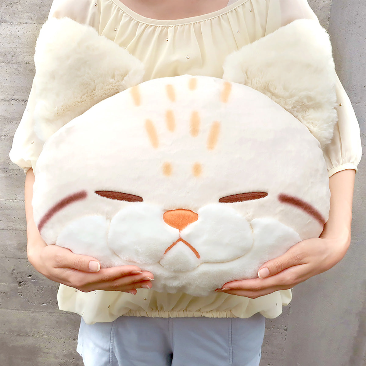 ぼうみたいなねこ ふわふわクッション2【全2種】 – nipopo